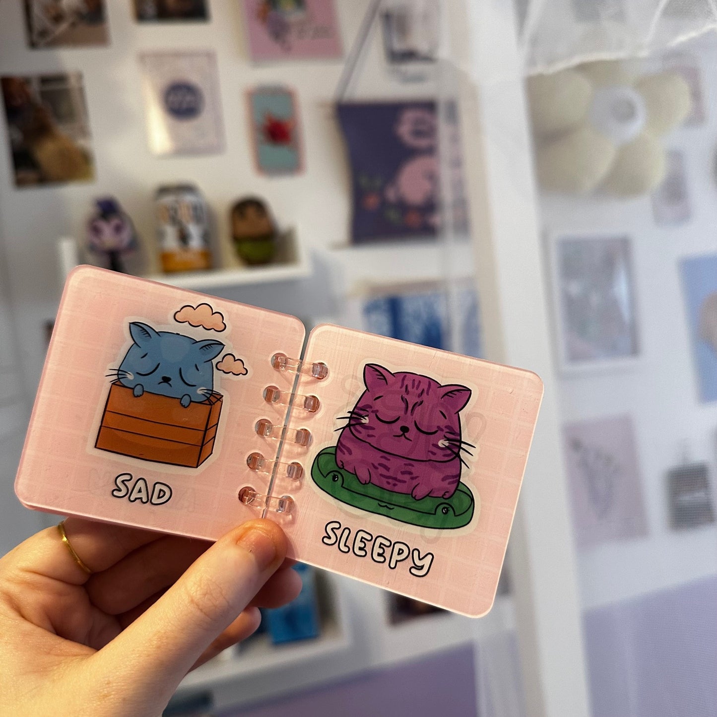 Cat Emotion Keychain